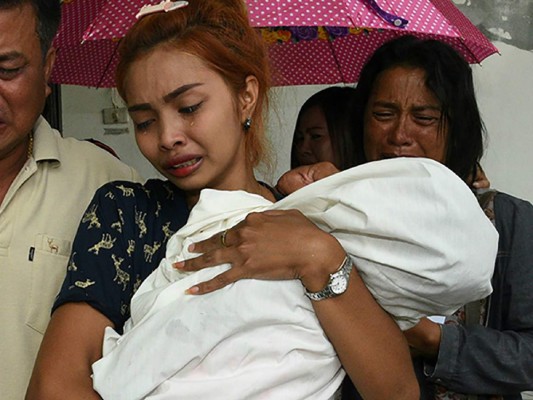 Hombre mata a su hija de 11 meses y luego se suicida durante Facebook Live