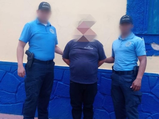 Capturan a salvadoreño con más de 30 mil dólares