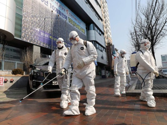 Coronavirus ha infectado a más de 75,000 personas &nbsp;&nbsp;