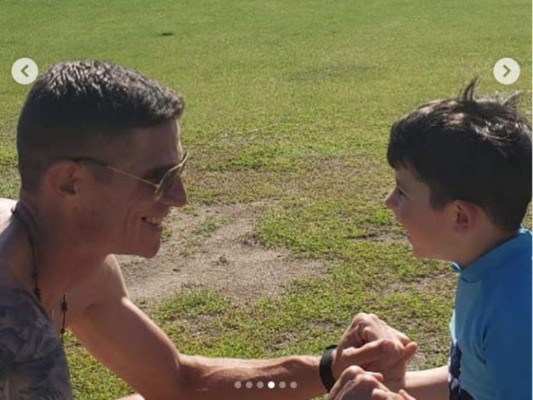 FOTOS: Las vacaciones de Jonathan Rougier y su familia en paradisíacas playas hondureñas