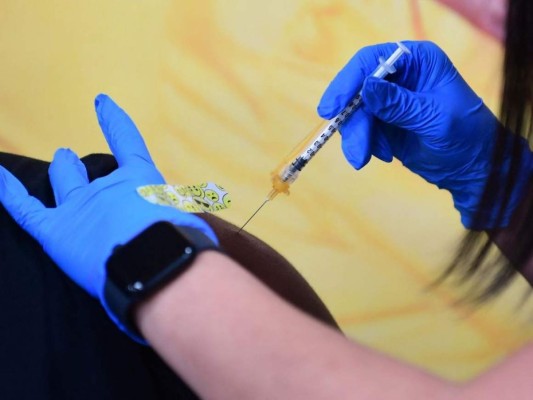 Hombre se vacuna 10 veces contra la covid-19 en Nueva Zelanda: ¿Cuáles fueron las razones?