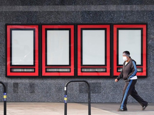 EEUU: Dan luz verde para que personas vacunadas estén sin mascarilla en exteriores