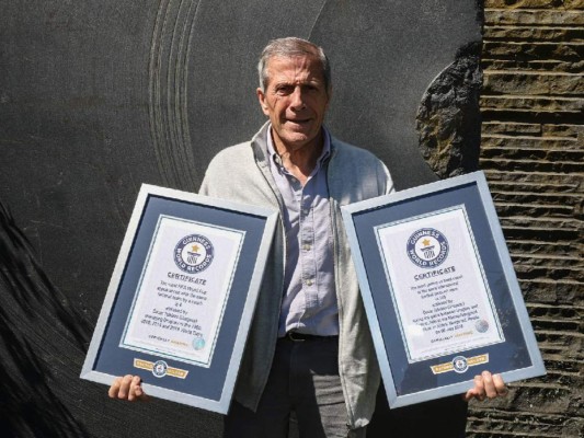 Guinness reconoce a Tabárez como el DT con más partidos al frente de una selección