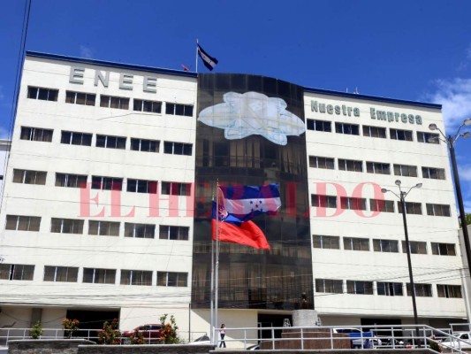 ENEE autorizada para contratar 6,500 millones de lempiras