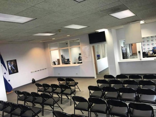 ¡Atención catrachos en USA! Consulado de Honduras en Chicago tiene nuevas oficinas