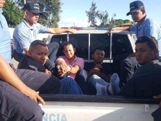 Capturan a cuatro hombres horas después de secuestrar a una mujer