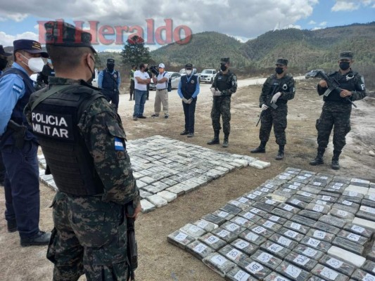 Incineran casi 400 kilos de cocaína en la capital de Honduras (FOTOS)
