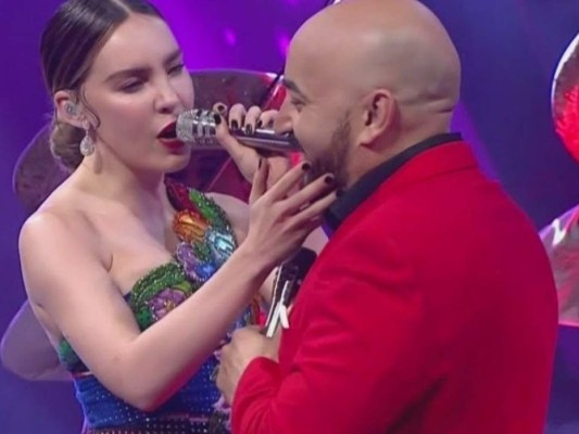 Captan a Lupillo Rivera ingresando a la casa de Belinda