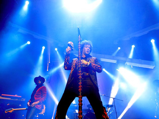 Rock cantinero al estilo Bunbury se vivió en Honduras
