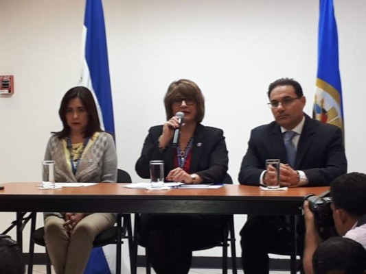 La ex primera dama creó una red de blanqueo para malversar fondos, denuncia la Maccih