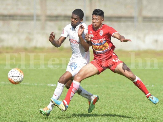 Marathón y Real Sociedad se apoderan de los primeros lugares del Clausura