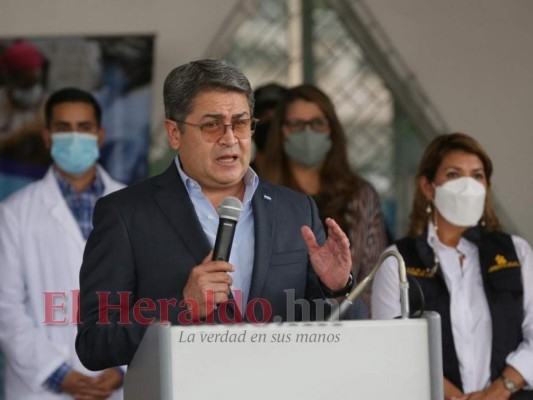 Así fue la llegada de 59,670 dosis de la vacuna Pfizer a Tegucigalpa