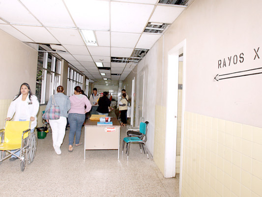 Técnicos de la Secretaría de Salud cumplen paro de labores a nivel nacional