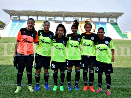 Jugadora hondureña Bárbara Murillo brilla en el Cortuluá en Colombia