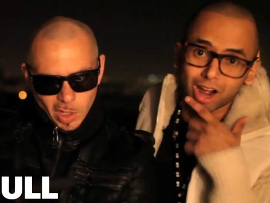 Intérprete de la famosa canción 'El Taxi” al borde de la muerte