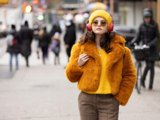 Selena Gómez enloquece las redes sociales con tráiler de nueva serie