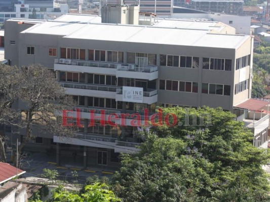 FOTOS: Así inician operaciones las instituciones del Estado en apertura inteligente