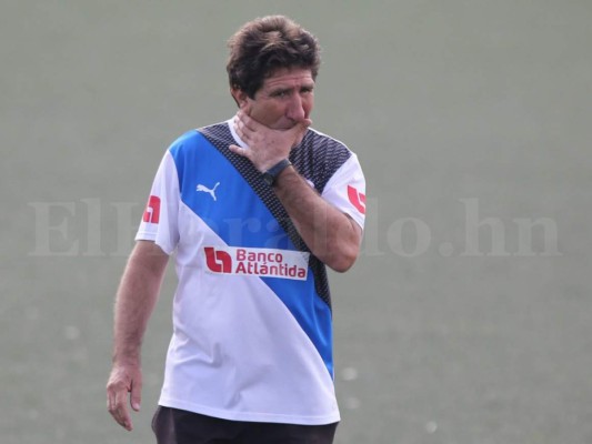 Así quedó la relación de Héctor Vargas con Olimpia y qué pasará con su cuerpo técnico