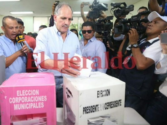 Nasry 'Tito' Asfura: Hasta el último día que requieran de mis servicios estamos para trabajar