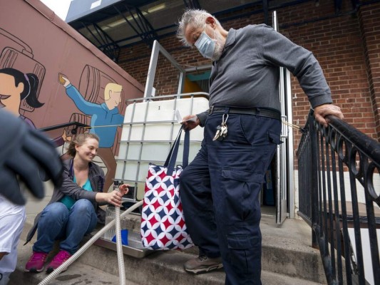 ¿Qué se sabe hasta ahora del coronavirus que ya dejó 10,000 muertos? 