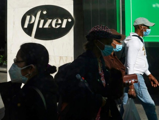 Pfizer pide uso de emergencia de su vacuna en EEUU&nbsp;&nbsp;
