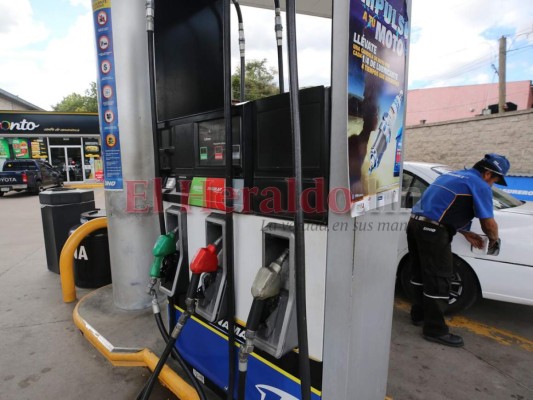 Se esperan leves rebajas para la superior, diésel y queroseno