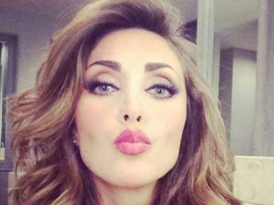 ¿Cómo festejó la cantante mexicana Anahí su cumpleaños 34?