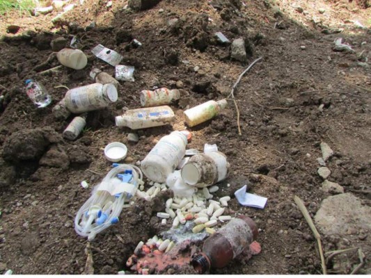 Medicamentos enterrados eran útiles para la población: MP