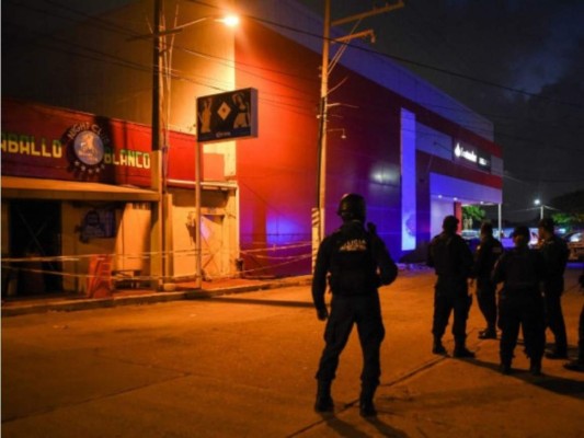 Hallan ocho cadáveres decapitados en el oeste de México