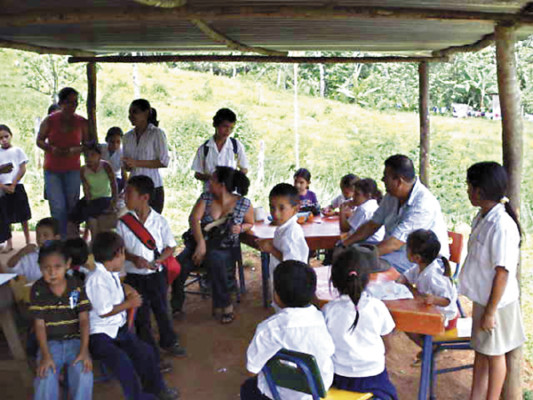 En galeras reciben clases