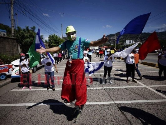 En Día de la Biblia: capitalinos manifiestan su fe ante adversidad por covid-19