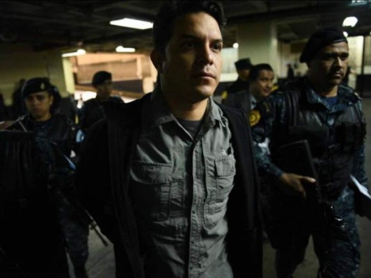 Detienen por corrupción a gerente del Seguro Social en Guatemala