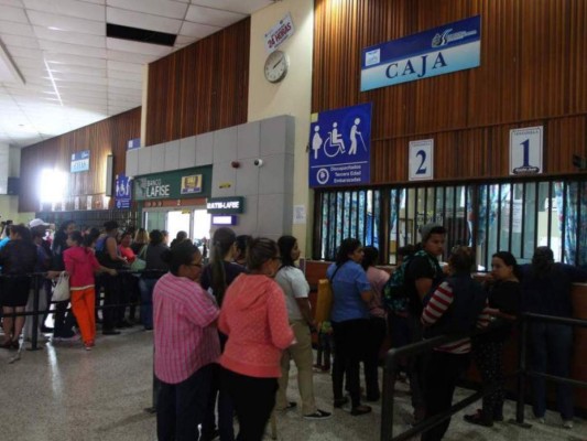 Embarazadas y menores ya no pagarán en el Hospital Escuela Universitario