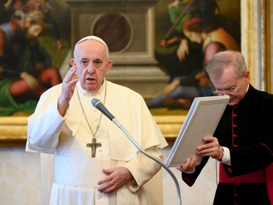 Papa Francisco dona respiradores a Honduras para pacientes covid-19