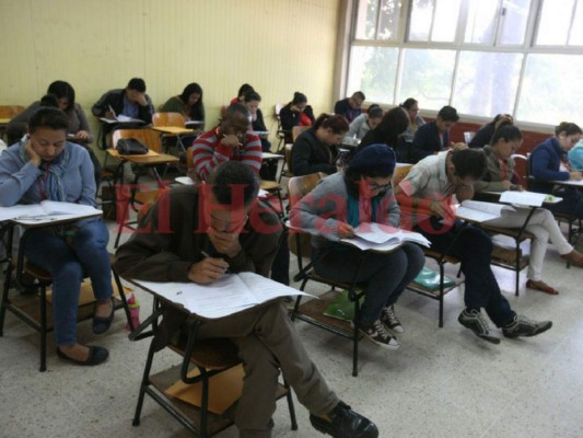 Hasta con 30 puntos de más se favoreció a varios docentes