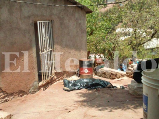 Matan a dos personas en el sector tres de colonia Villanueva