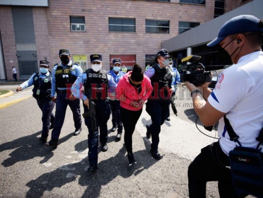 Llega extraditada de España una de las hondureñas más buscadas por la justicia (FOTOS)