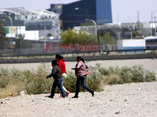 Fotos: Bajo condiciones inhumanas deambulan migrantes hondureños en Ciudad Juárez, México