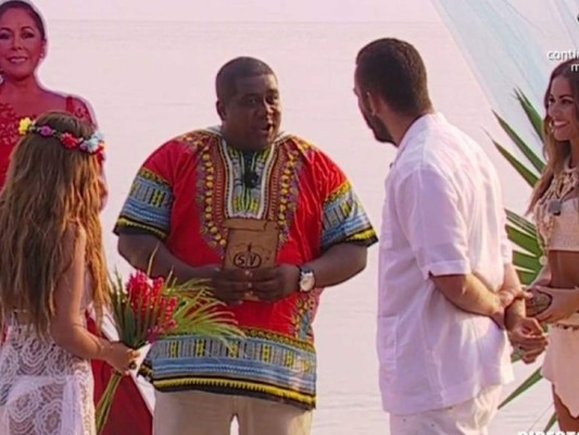 Famosos españoles se casan en Honduras por la espiritualidad garífuna
