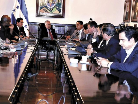 Plantean que el TSC designe a los auditores de instituciones