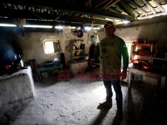 FOTOS: Así es la vida de Santos Orellana, capitán y candidato presidencial capturado por lavado de activos