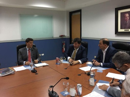 Cohep pone a disposición profesionales y directivos para integrarse al diálogo