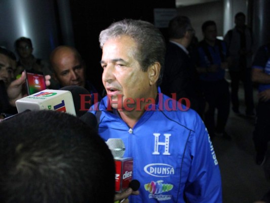 Jorge Luis Pinto: 'Quiero irme invicto de Costa Rica'