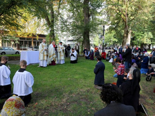 EE UU: Realizan exorcismos para alejar espíritus malignos en Halloween