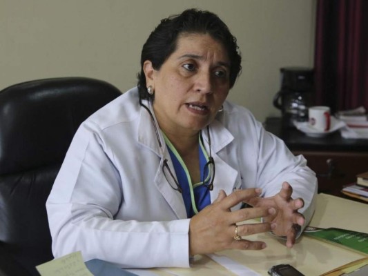 Suyapa Figueroa, presidenta del Colegio Médico de Honduras.