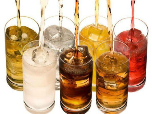 La OMS pide a los gobiernos gravar las bebidas azucaradas