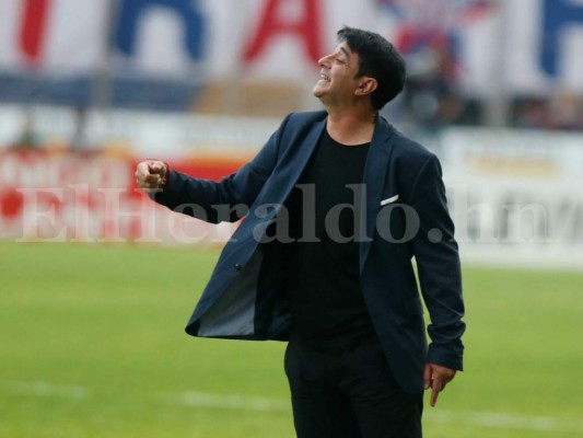 Diego Vazquez: A Vargas no le sirvió de nada la experiencia que dijo tener