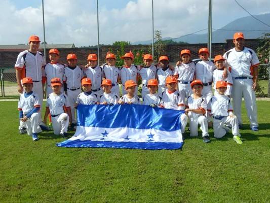 Ligas menores de FAH consiguen buenos lugares en torneo infantil en Guatemala