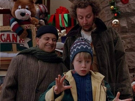 FOTOS: Así lucen los ladrones de 'Mi pobre angelito' 28 años después del estreno