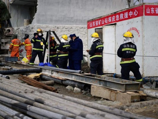 Hallan muertos a 9 trabajadores en mina accidentada en China&nbsp;
